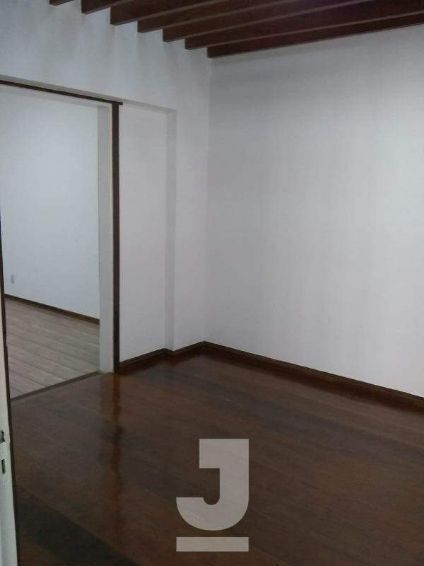 Casa à venda com 4 quartos, 170m² - Foto 4