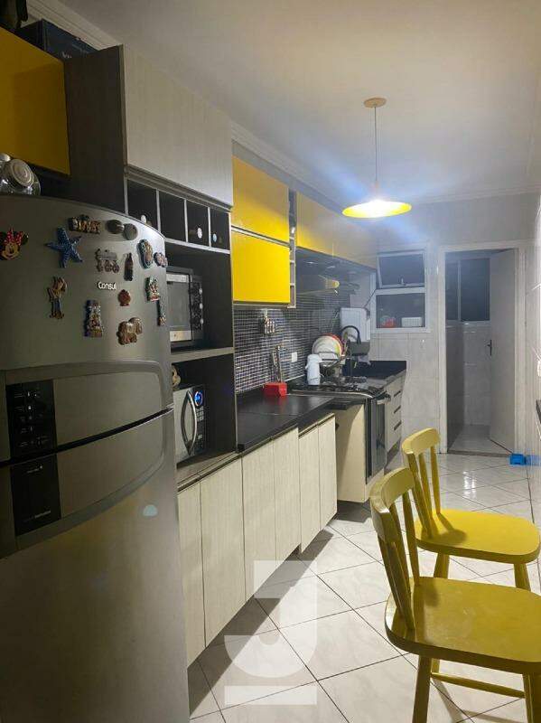 Apartamento à venda com 3 quartos, 157m² - Foto 5