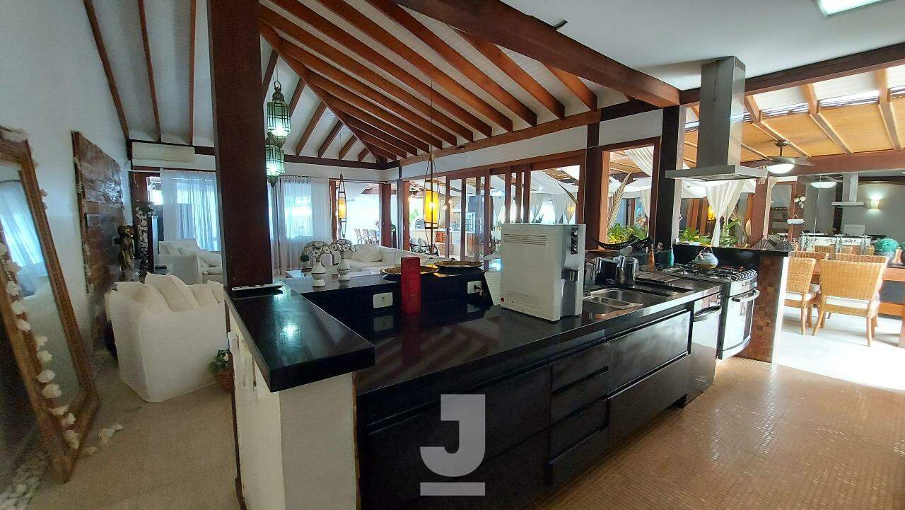 Casa à venda com 4 quartos, 237m² - Foto 25