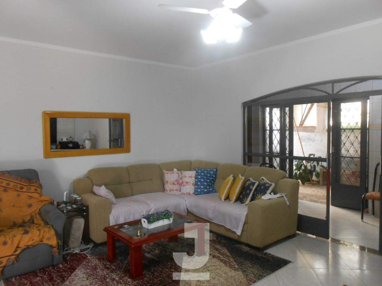 Fazenda à venda com 5 quartos, 390m² - Foto 18