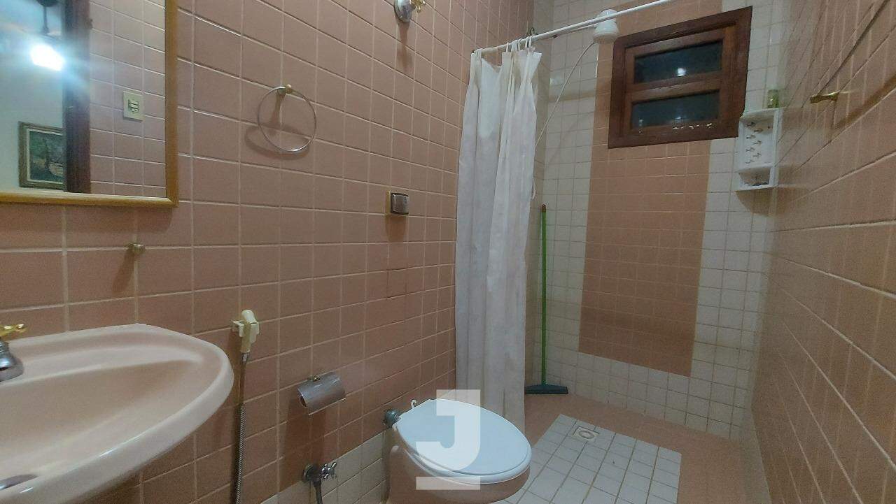 Casa à venda com 4 quartos, 250m² - Foto 24