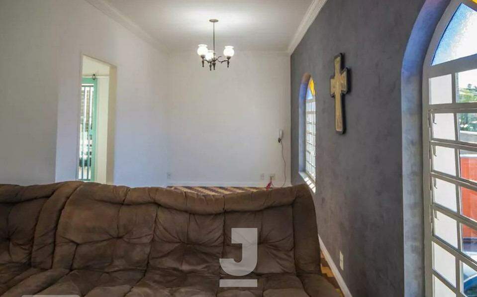 Casa à venda com 3 quartos, 256m² - Foto 5