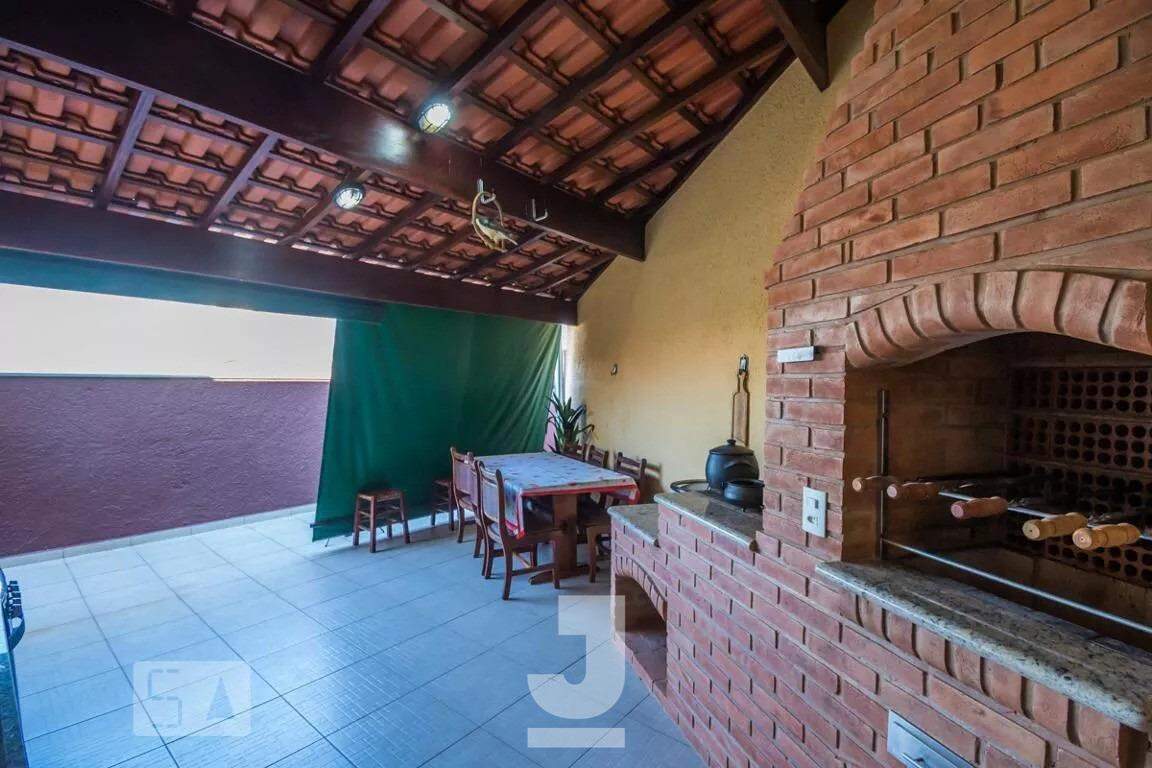 Casa à venda com 3 quartos, 256m² - Foto 31