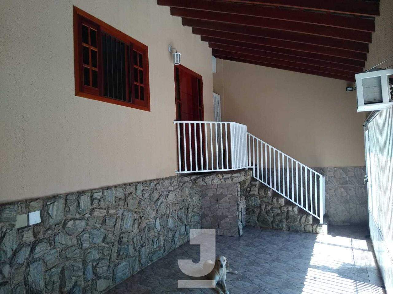 Casa à venda com 3 quartos, 180m² - Foto 2