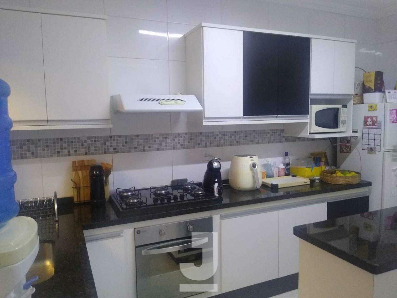 Casa à venda com 3 quartos, 180m² - Foto 27