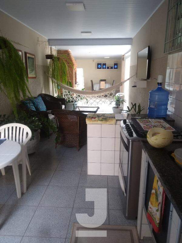 Casa à venda com 3 quartos, 176m² - Foto 22