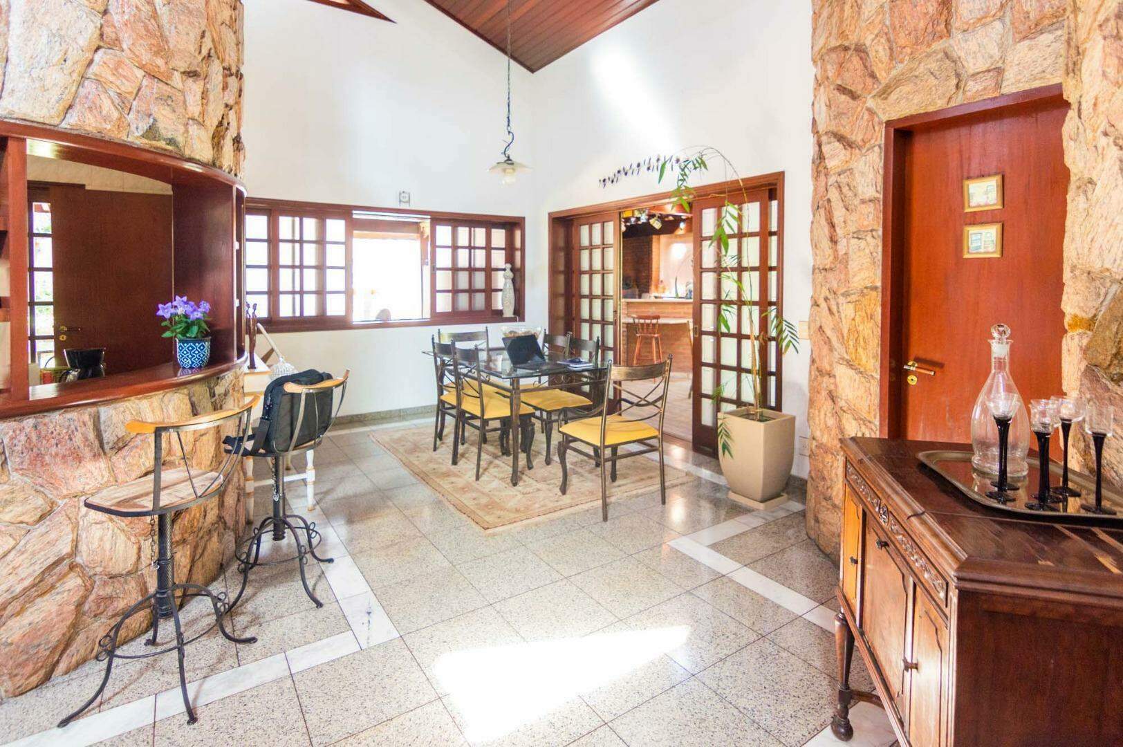 Casa de Condomínio à venda com 3 quartos, 318m² - Foto 8