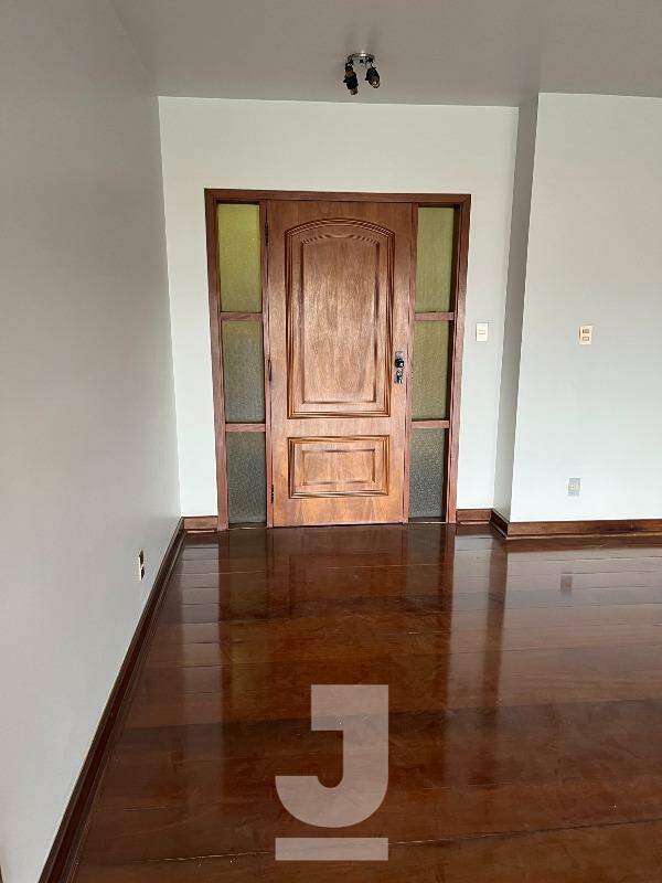 Apartamento à venda com 4 quartos, 221m² - Foto 28