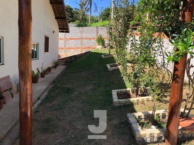 Fazenda à venda com 6 quartos, 400m² - Foto 18