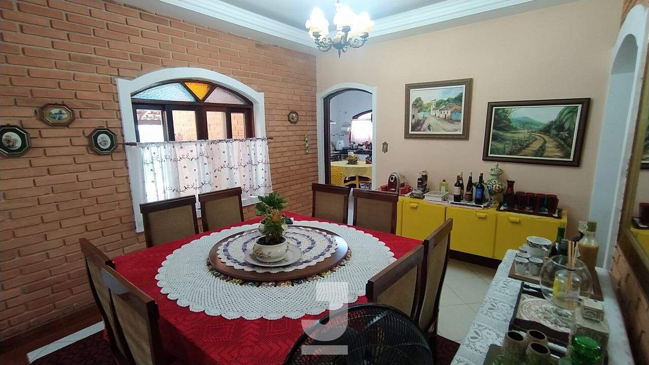 Casa de Condomínio à venda com 5 quartos, 313m² - Foto 15