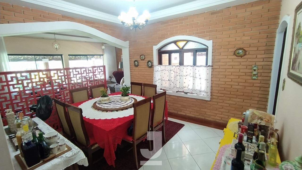 Casa de Condomínio à venda com 5 quartos, 313m² - Foto 12