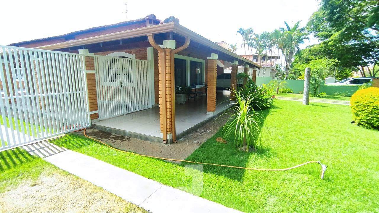 Casa de Condomínio à venda com 5 quartos, 313m² - Foto 6