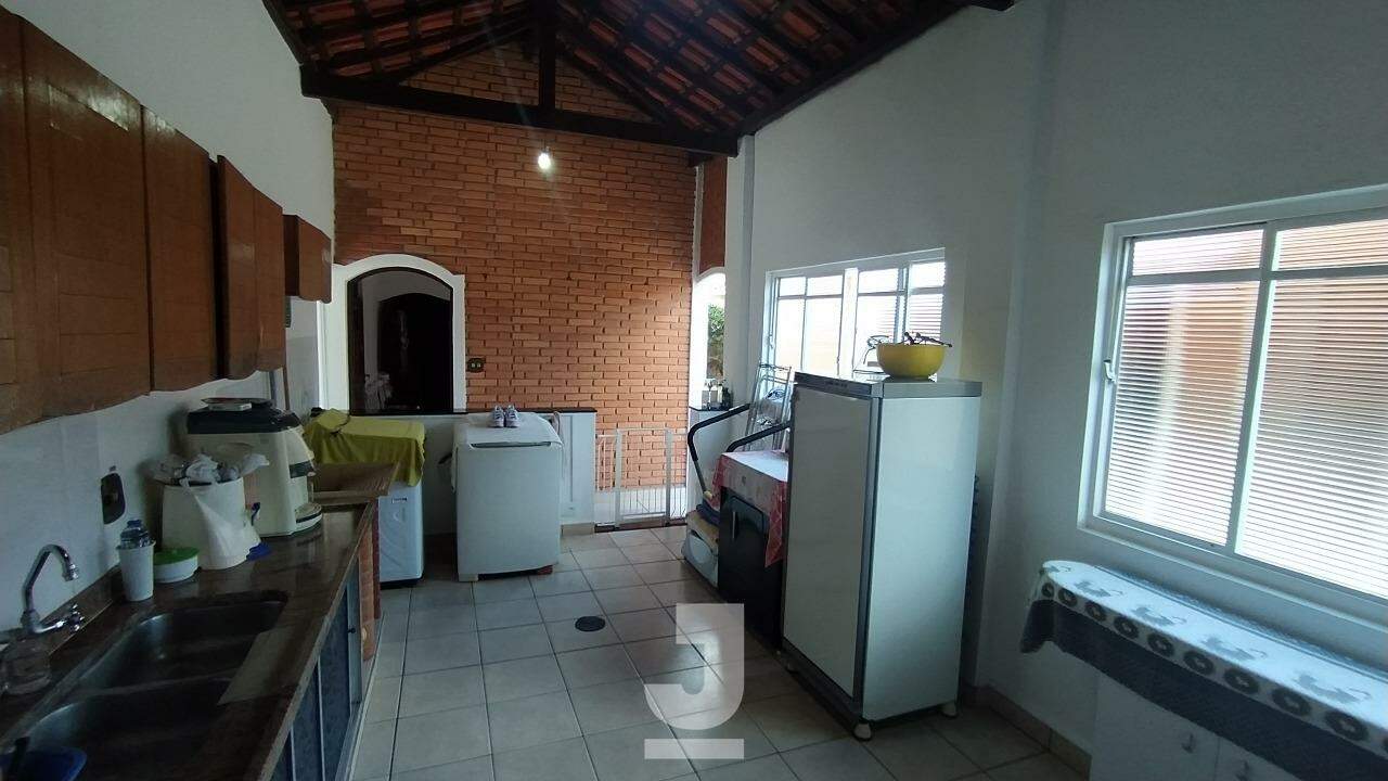 Casa de Condomínio à venda com 5 quartos, 313m² - Foto 34