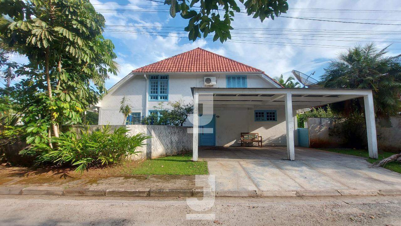 Casa de Condomínio à venda com 6 quartos, 250m² - Foto 15