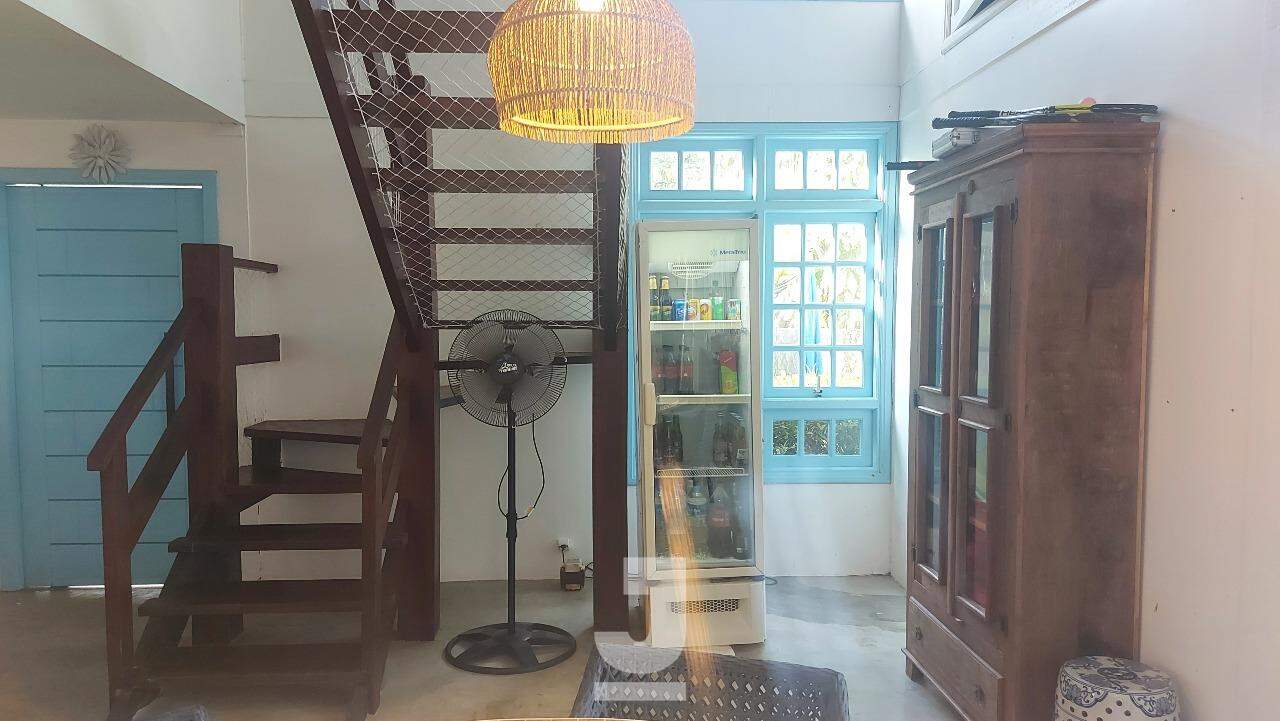 Casa de Condomínio à venda com 6 quartos, 250m² - Foto 26