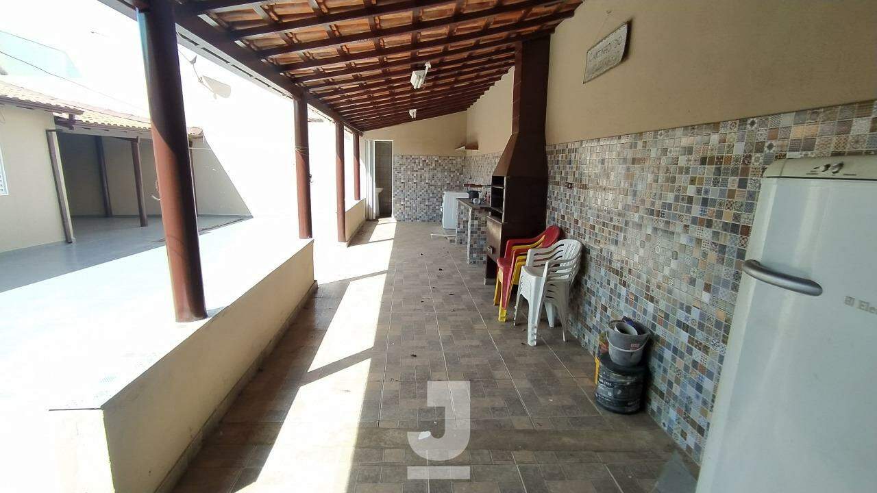 Casa à venda com 3 quartos, 164m² - Foto 9