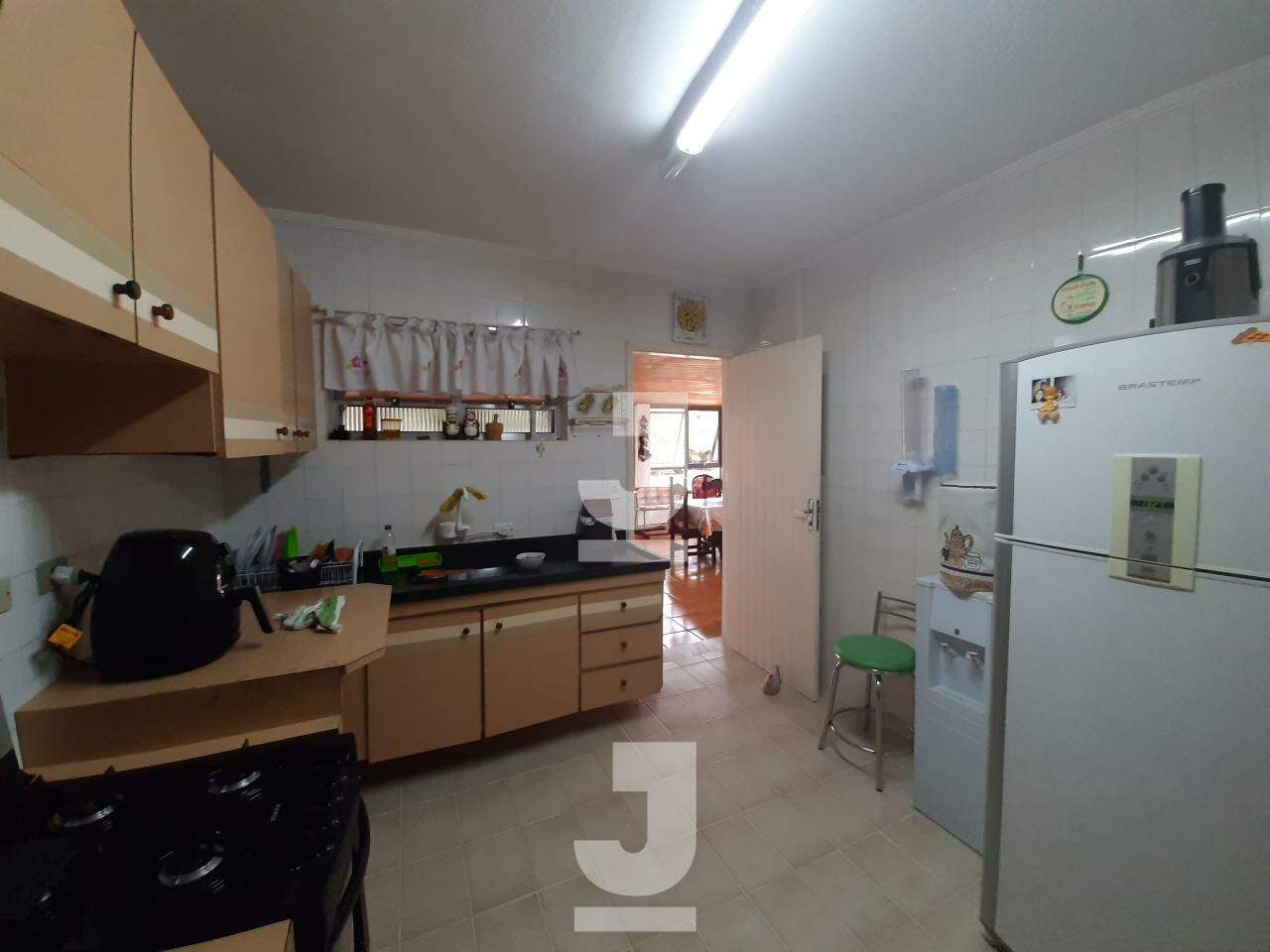 Casa de Condomínio à venda com 3 quartos, 248m² - Foto 14