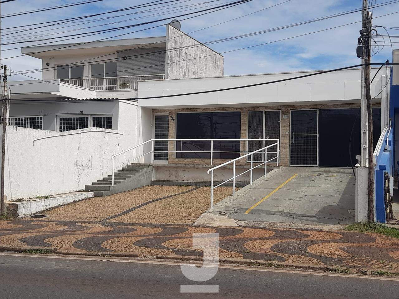 Casa à venda com 4 quartos, 225m² - Foto 26