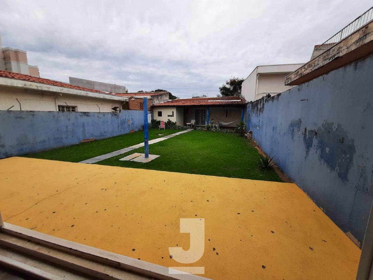 Casa à venda com 4 quartos, 225m² - Foto 17