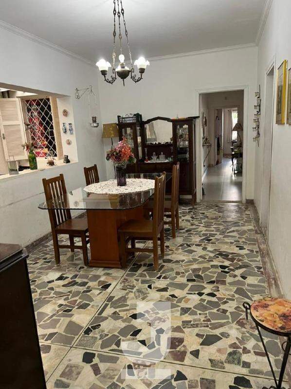 Casa à venda com 3 quartos, 410m² - Foto 4