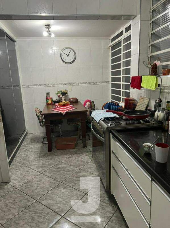 Casa à venda com 3 quartos, 410m² - Foto 30