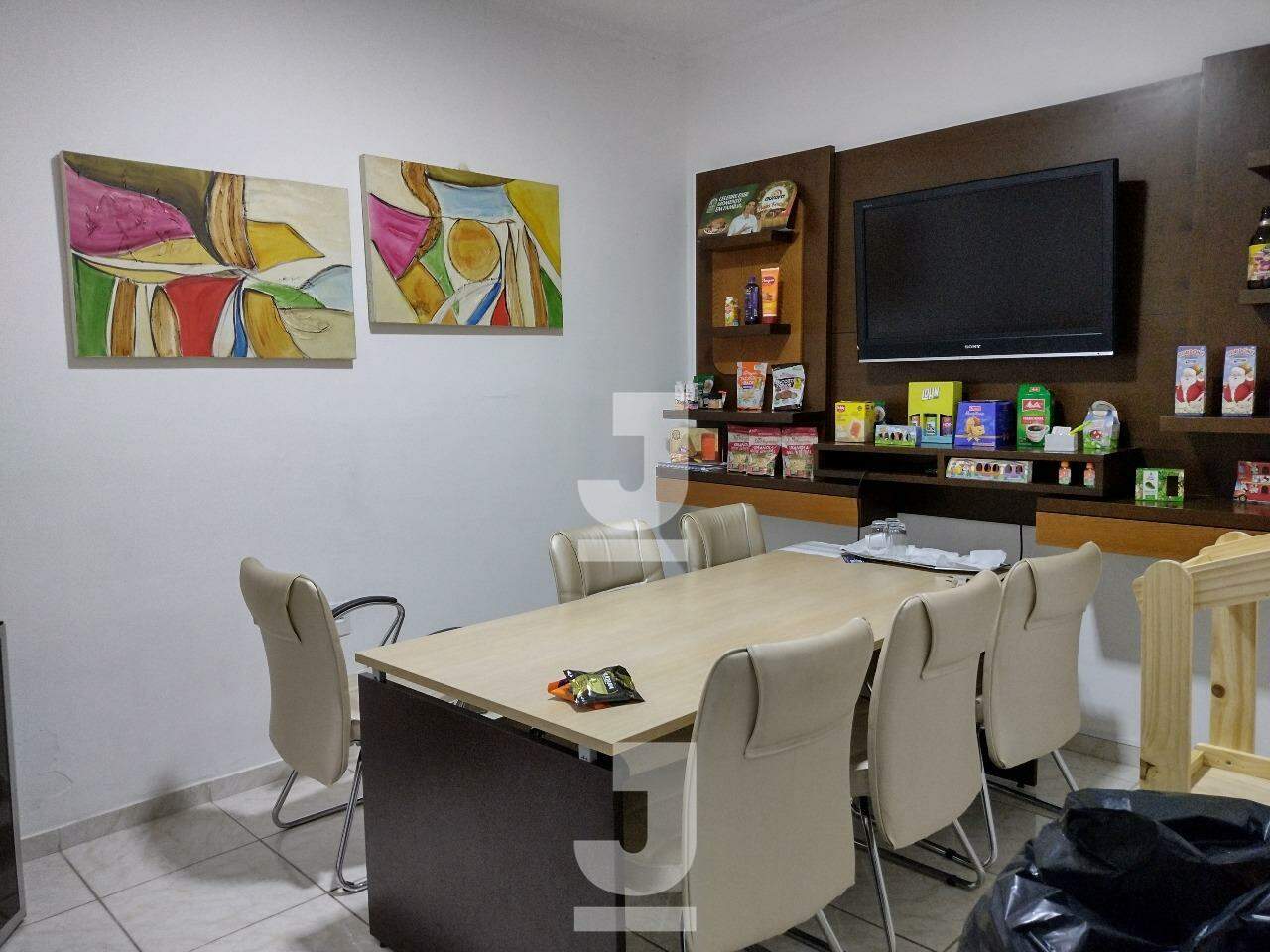 Casa à venda com 6 quartos, 500m² - Foto 5