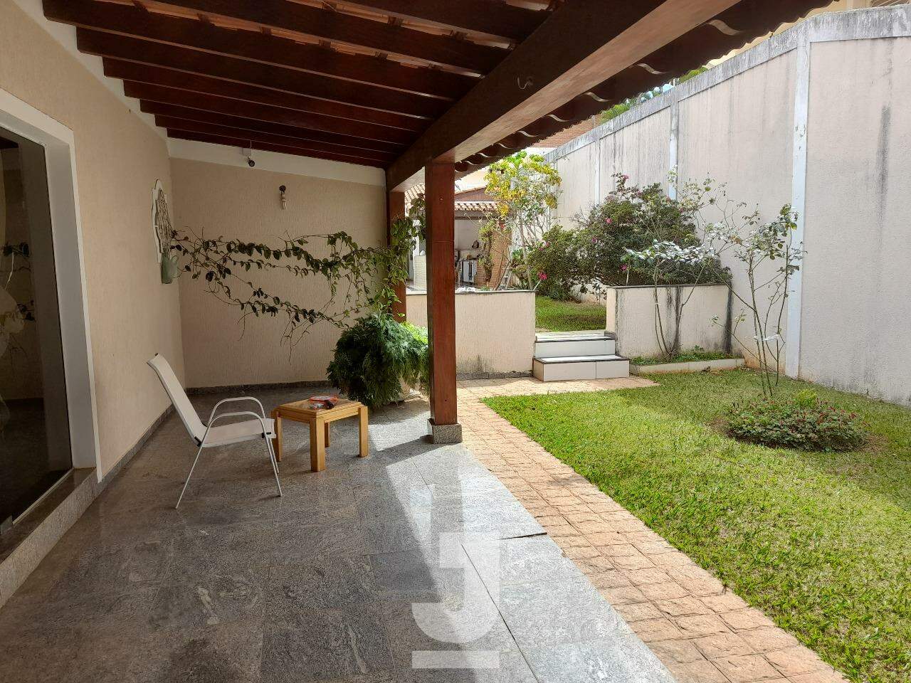 Casa à venda com 3 quartos, 750m² - Foto 19