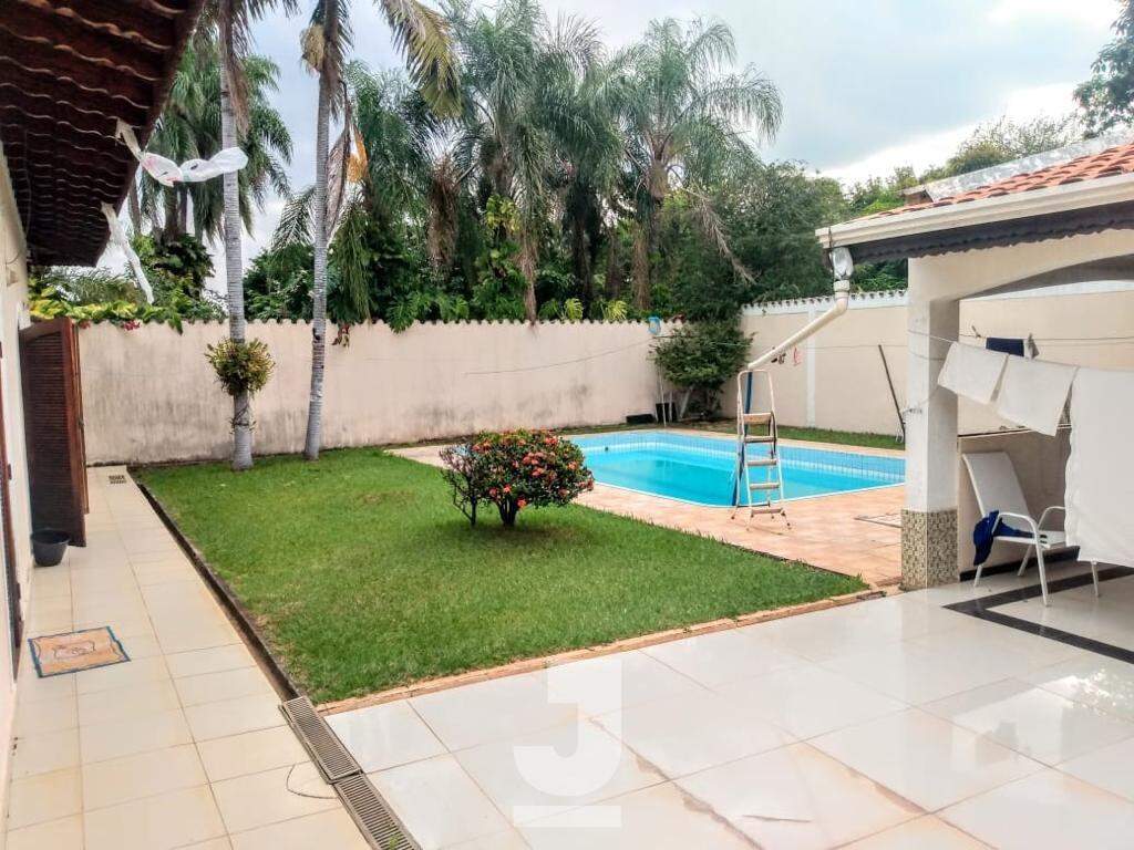 Casa à venda com 3 quartos, 750m² - Foto 24