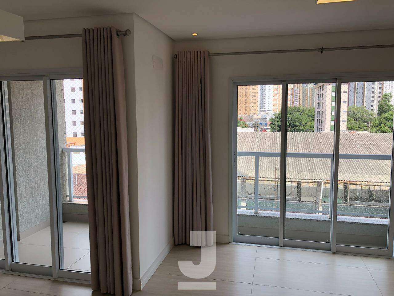 Apartamento à venda com 3 quartos, 85m² - Foto 7