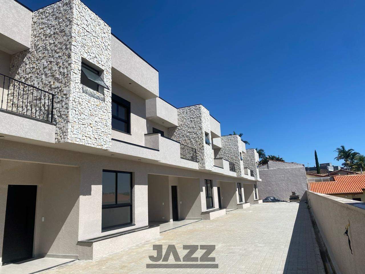 Casa, 3 quartos, 167 m² - Foto 2