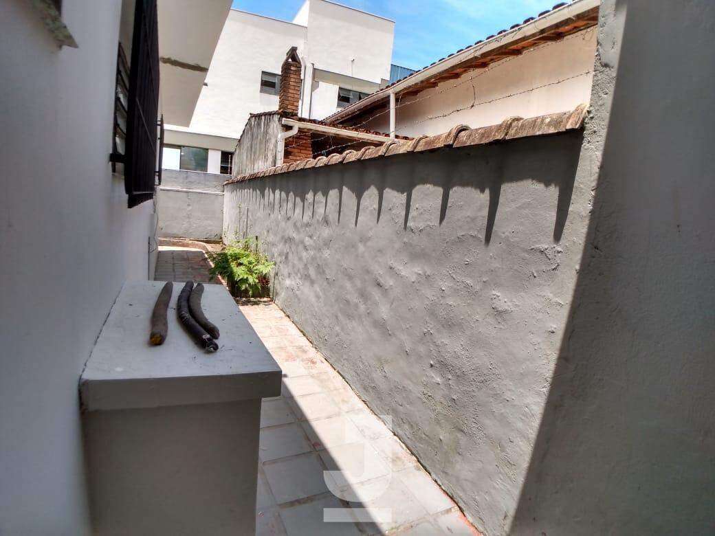 Casa à venda com 3 quartos, 194m² - Foto 13