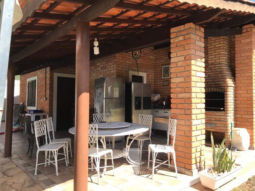 Fazenda à venda com 3 quartos, 165m² - Foto 9