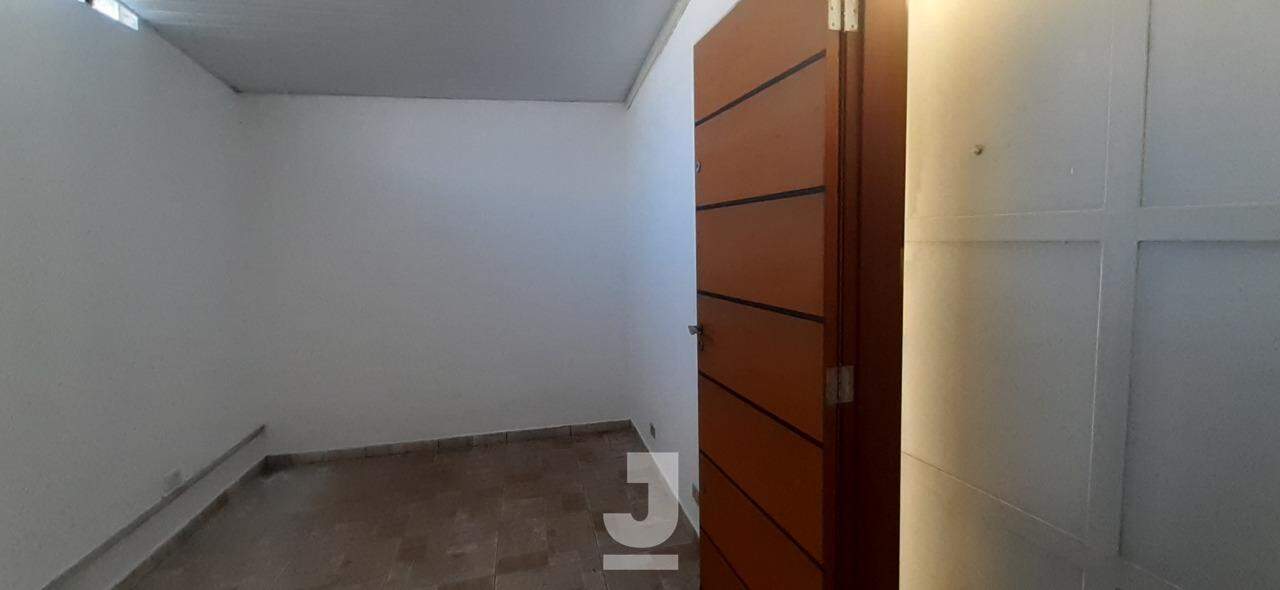 Casa à venda com 3 quartos, 209m² - Foto 16