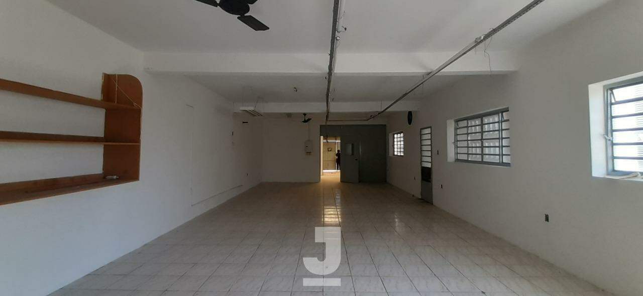 Casa à venda com 3 quartos, 209m² - Foto 22