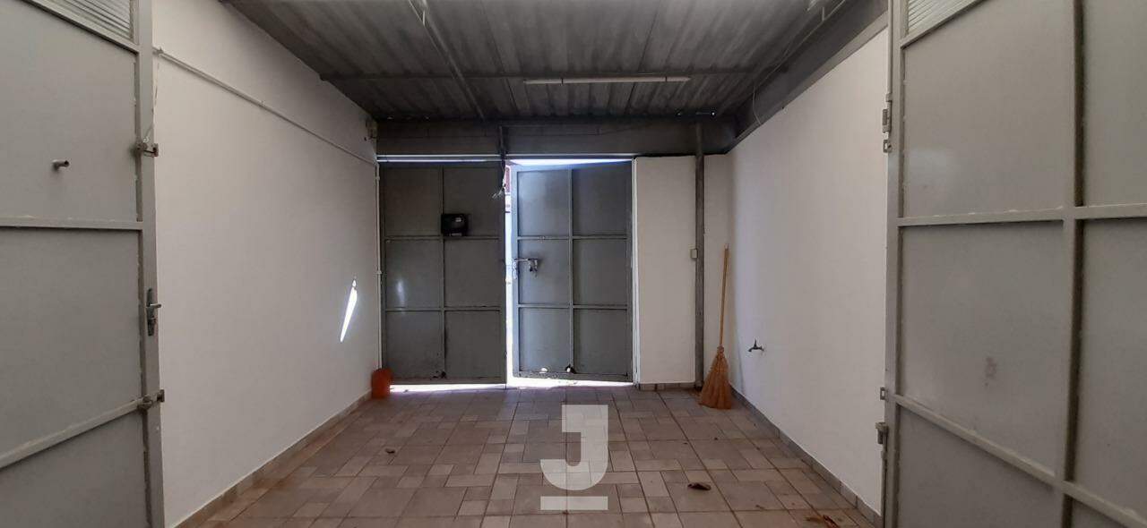 Casa à venda com 3 quartos, 209m² - Foto 23