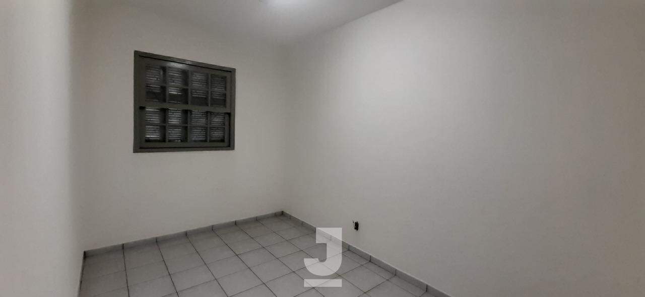 Casa à venda com 3 quartos, 209m² - Foto 6