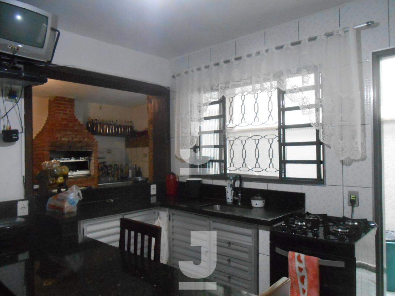 Casa à venda com 4 quartos, 190m² - Foto 8