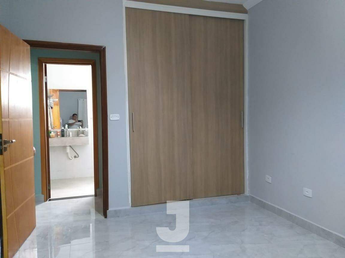 Casa à venda com 3 quartos, 222m² - Foto 15