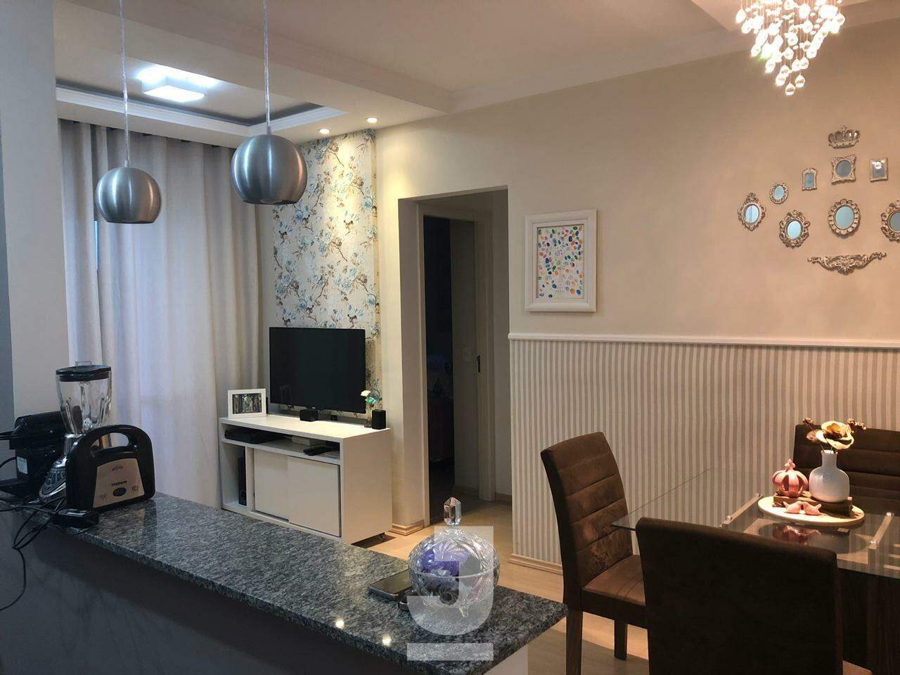 Apartamento à venda com 2 quartos, 57m² - Foto 1