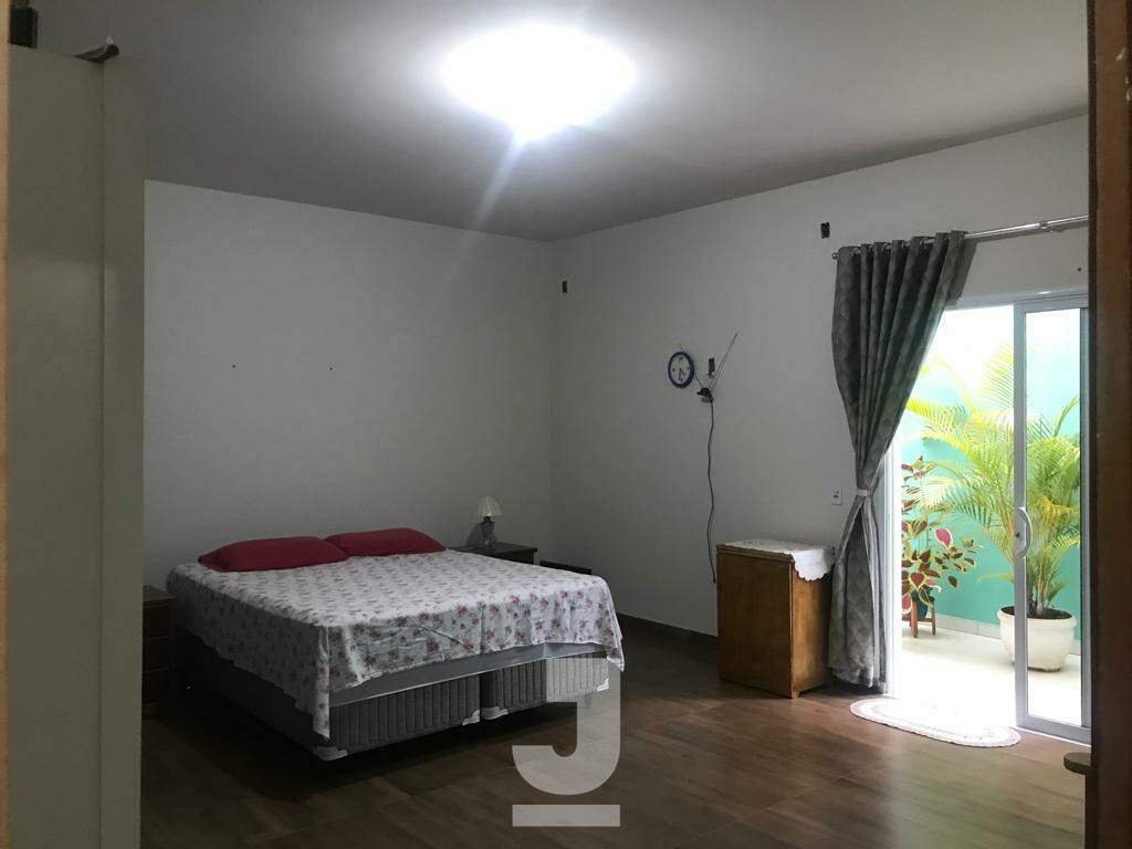 Casa à venda com 2 quartos, 301m² - Foto 8