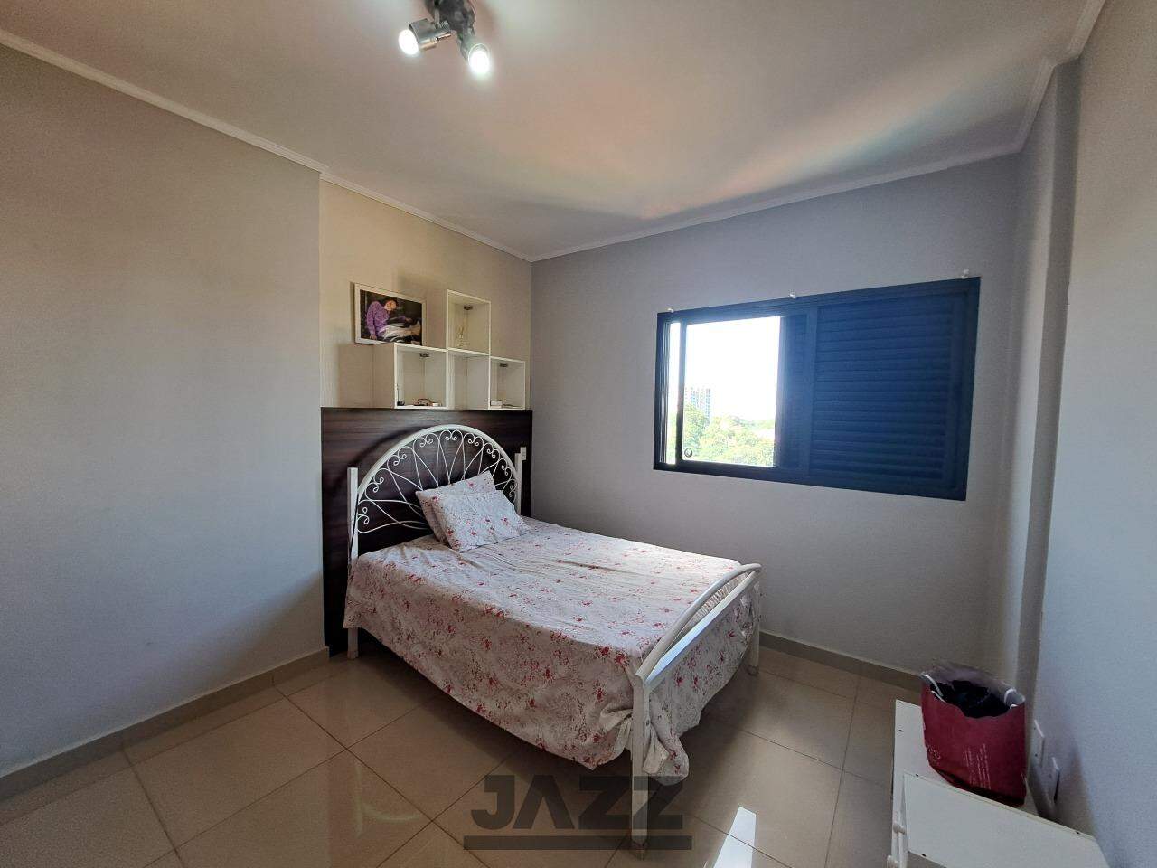 Apartamento à venda com 3 quartos, 160m² - Foto 21