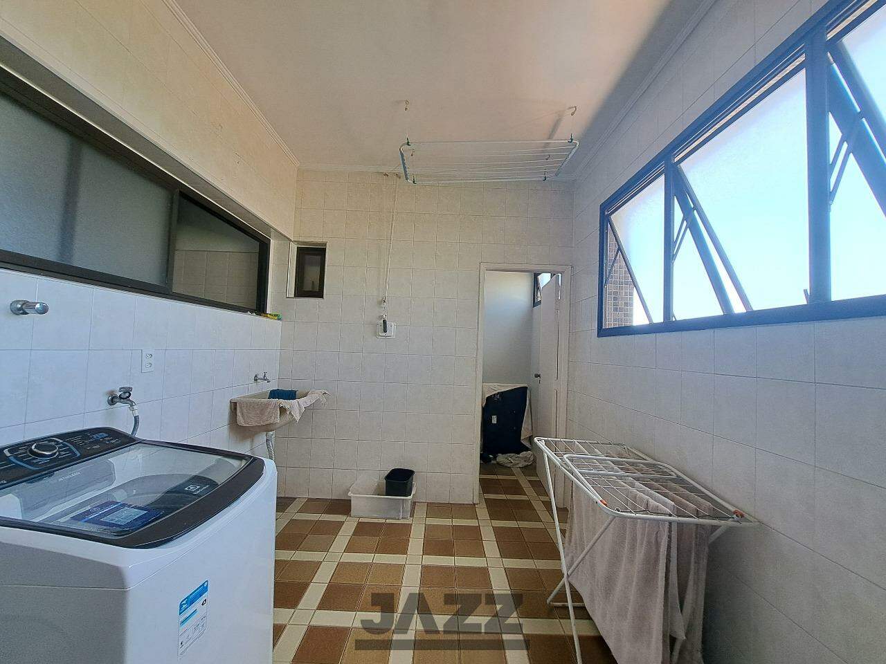 Apartamento à venda com 3 quartos, 160m² - Foto 26