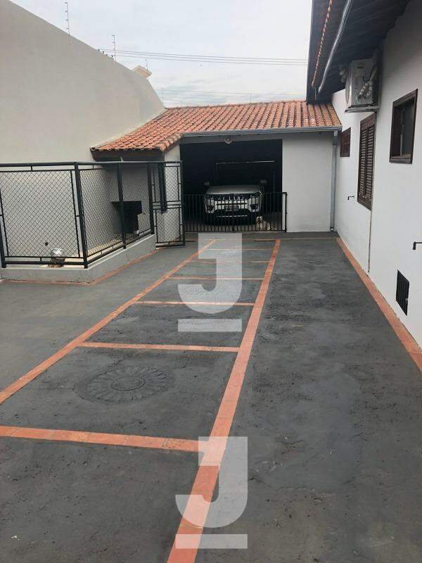 Casa à venda com 4 quartos, 360m² - Foto 19