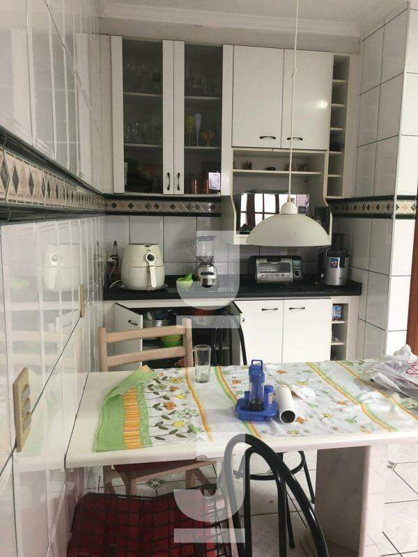 Casa à venda com 4 quartos, 360m² - Foto 9