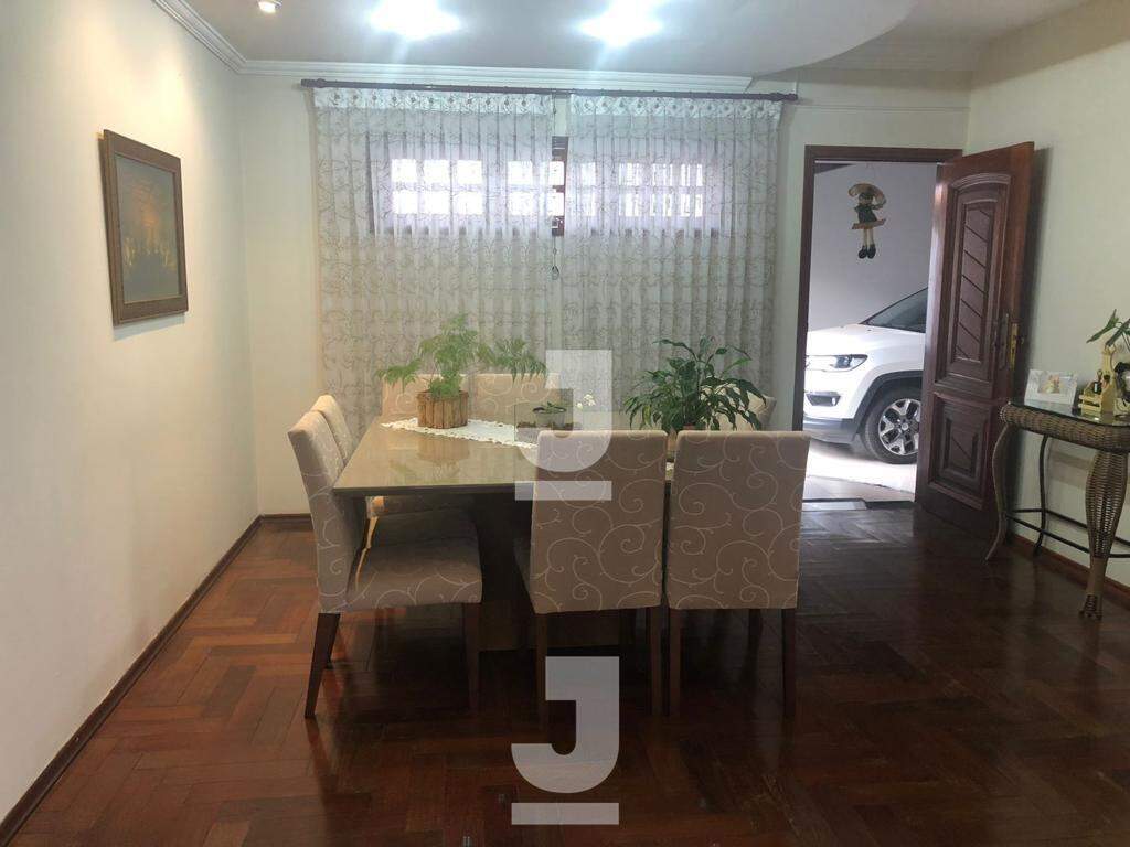 Casa à venda com 4 quartos, 360m² - Foto 3