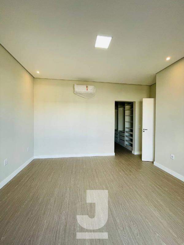 Casa de Condomínio à venda com 4 quartos, 330m² - Foto 21