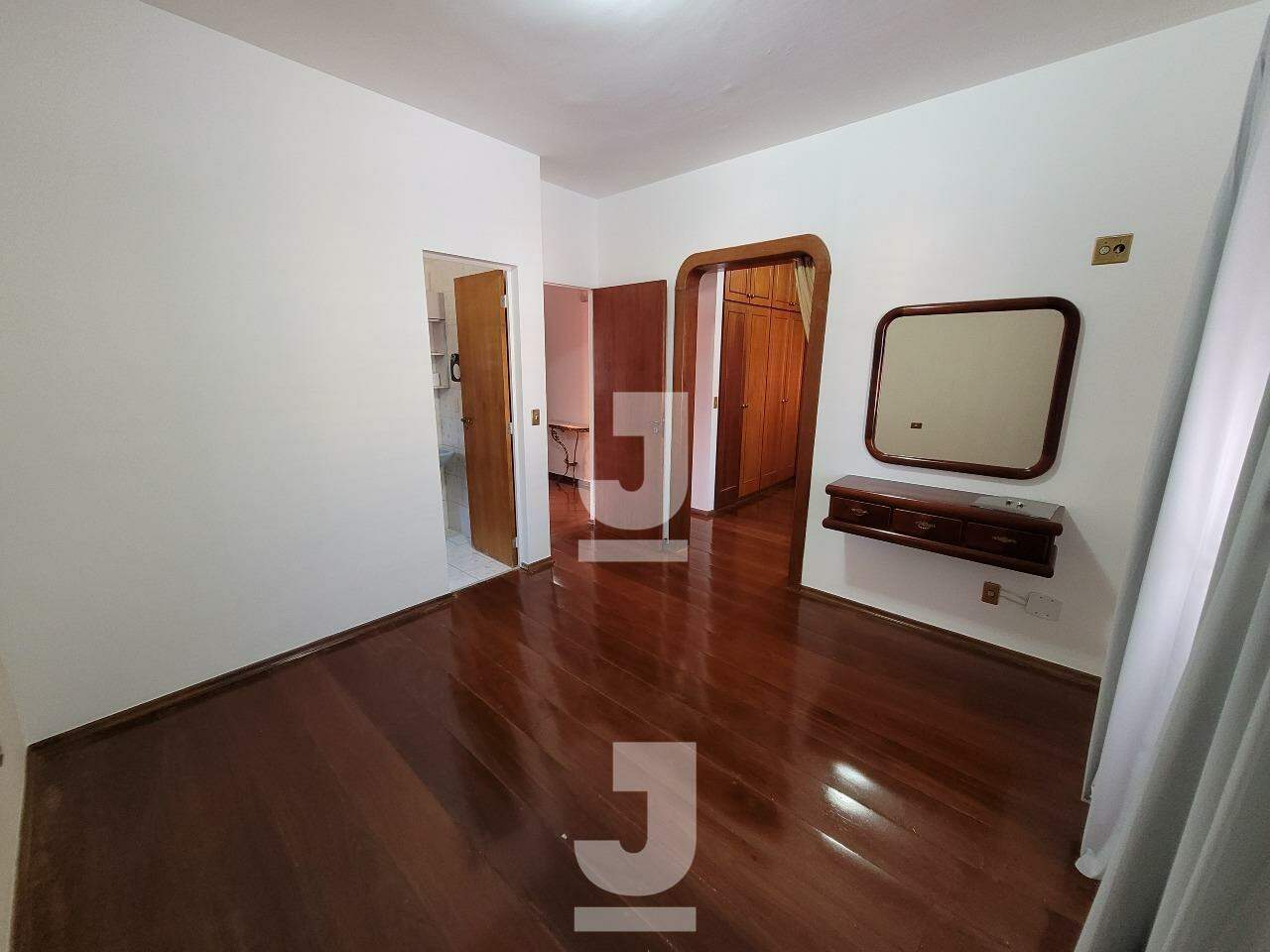 Casa de Condomínio à venda com 4 quartos, 231m² - Foto 40