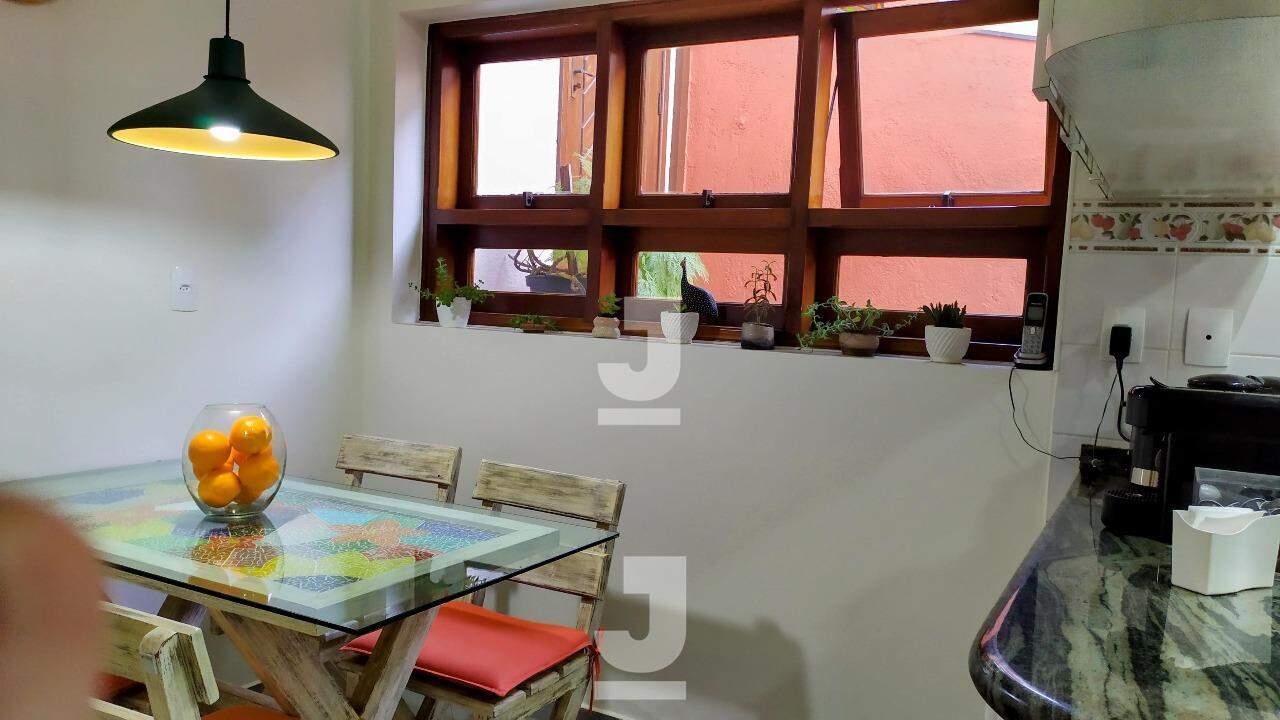 Casa de Condomínio à venda com 4 quartos, 326m² - Foto 32