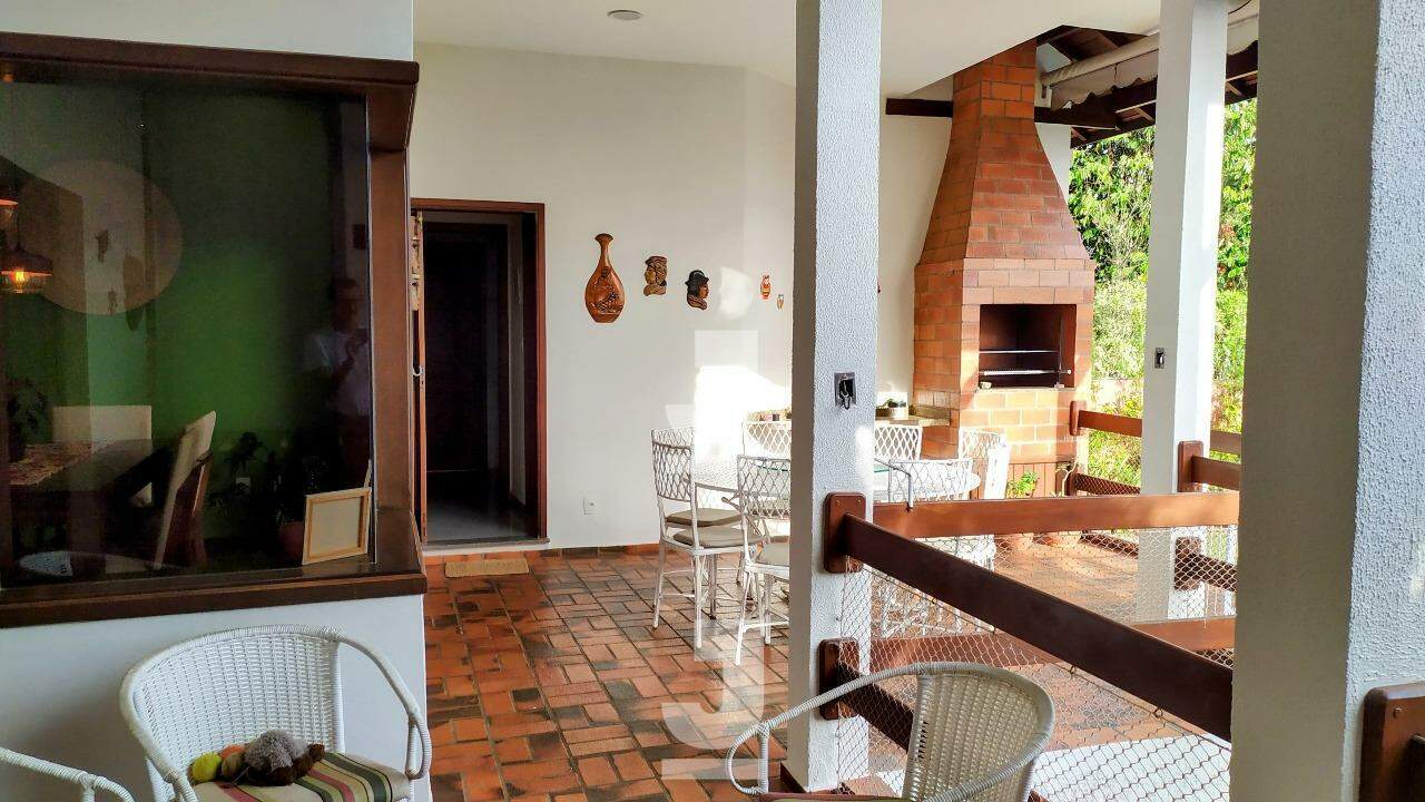 Casa de Condomínio à venda com 4 quartos, 326m² - Foto 15