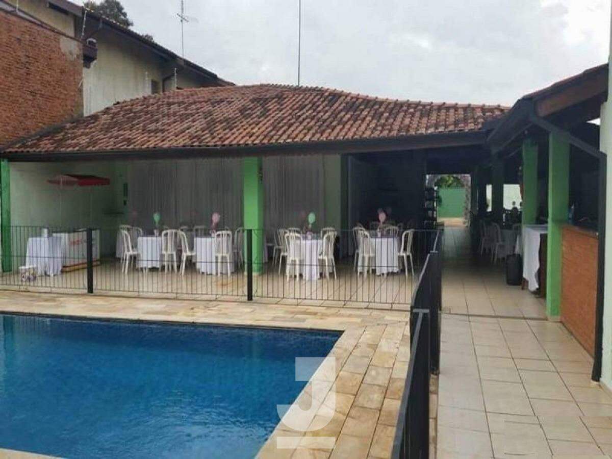 Casa à venda com 3 quartos, 500m² - Foto 9